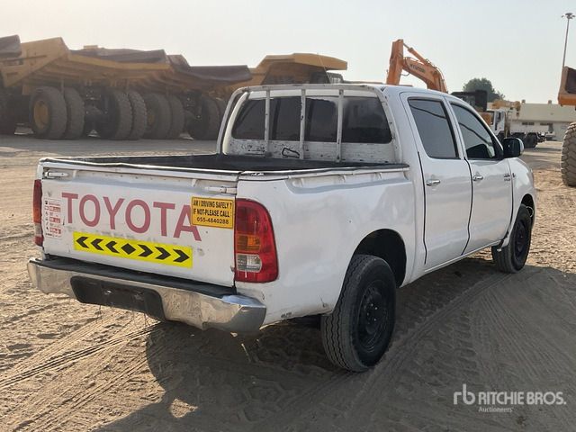 2008 Toyota Hilux 4x2 Crew Cab Pickup - Пикап: фото 3 2008 Toyota Hilux 4x2 Crew Cab Pickup - Пикап: фото 3