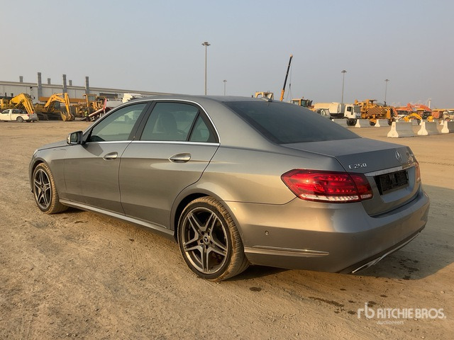 2013 Mercedes-Benz E250 - Легковой автомобиль: фото 4 2013 Mercedes-Benz E250 - Легковой автомобиль: фото 4