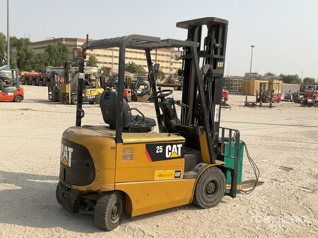 2014 Cat EP25K-PAC 2.5 ton Electric Forklift - Электропогрузчик: фото 4 2014 Cat EP25K-PAC 2.5 ton Electric Forklift - Электропогрузчик: фото 4