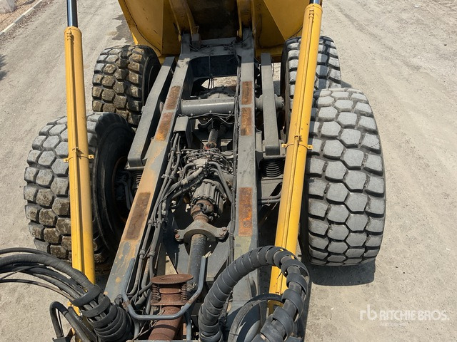 2015 Komatsu HM400-3 - Сочленённый самосвал: фото 5 2015 Komatsu HM400-3 - Сочленённый самосвал: фото 5