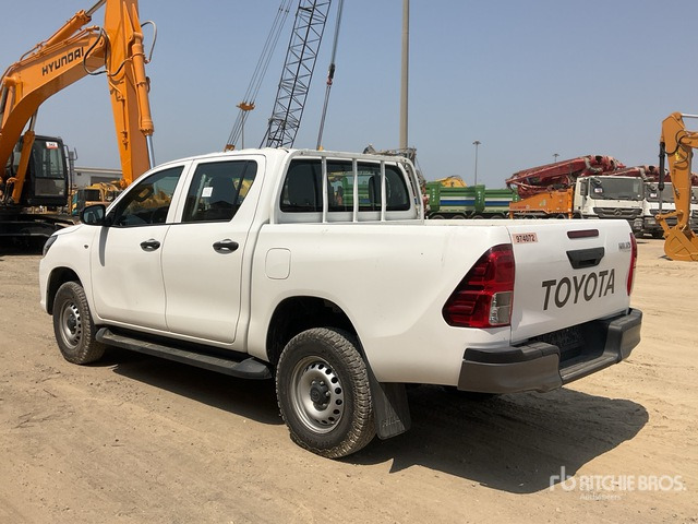 2018 Toyota Hilux 4x4 Crew Cab Pickup - Пикап: фото 5 2018 Toyota Hilux 4x4 Crew Cab Pickup - Пикап: фото 5