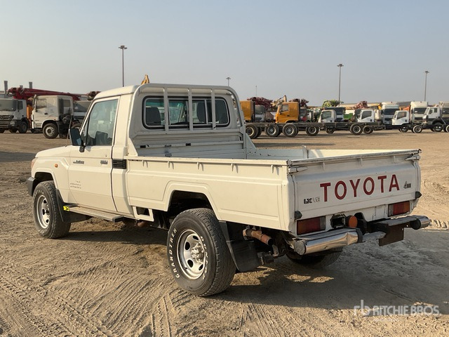 2018 Toyota Land Cruiser 79L 4x4 Pickup - Пикап: фото 4 2018 Toyota Land Cruiser 79L 4x4 Pickup - Пикап: фото 4