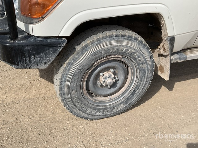 2019 Toyota Land Cruiser 76L 4x4 SUV - Внедорожник: фото 5 2019 Toyota Land Cruiser 76L 4x4 SUV - Внедорожник: фото 5
