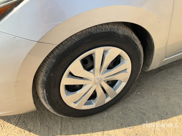 2020 Nissan Versa Automobile - Легковой автомобиль: фото 5 2020 Nissan Versa Automobile - Легковой автомобиль: фото 5