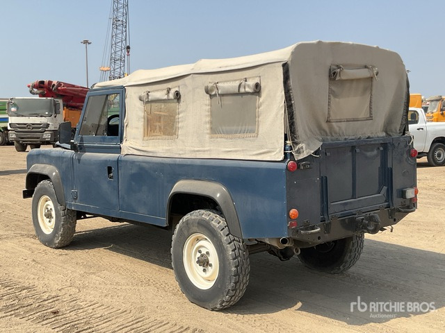 Land Rover 110 - Легковой автомобиль: фото 4 Land Rover 110 - Легковой автомобиль: фото 4