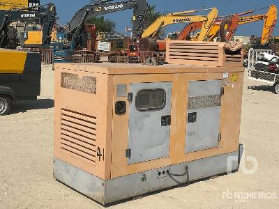 MAHINDRA MM3020SIT 30 kVA Skid-Mounted - Электрогенератор: фото 1 MAHINDRA MM3020SIT 30 kVA Skid-Mounted - Электрогенератор: фото 1