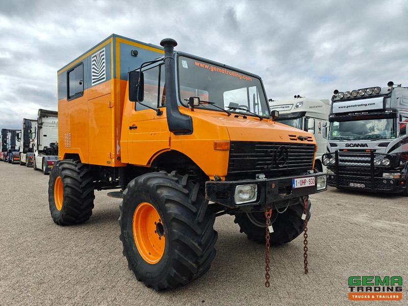 Mercedes-Benz Unimog 1300L 4x4 Handgeschakeld - GeslotenBak - PTO - Hydr. steunpoten - Webasto - SondeerWagen - Грузовик: фото 4 Mercedes-Benz Unimog 1300L 4x4 Handgeschakeld - GeslotenBak - PTO - Hydr. steunpoten - Webasto - SondeerWagen - Грузовик: фото 4