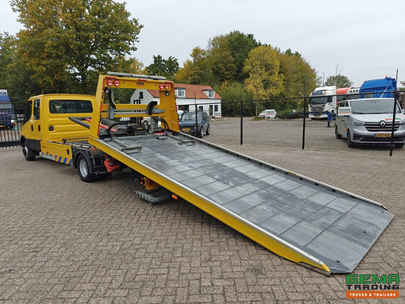 Iveco / Tevor 70C18/TR24 4x2 DubbelCabine Euro6D - TEVOR ZP30-C1 + Bril 1800KG - Afstandsbediening - 03/2026 APK - Эвакуатор: фото 3 Iveco / Tevor 70C18/TR24 4x2 DubbelCabine Euro6D - TEVOR ZP30-C1 + Bril 1800KG - Afstandsbediening - 03/2026 APK - Эвакуатор: фото 3