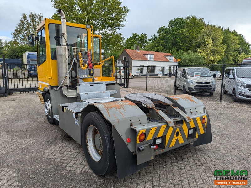 Terberg YT222 Allison - Schotel 30T - Landbouw kenteken - Терминальный тягач: фото 4 Terberg YT222 Allison - Schotel 30T - Landbouw kenteken - Терминальный тягач: фото 4