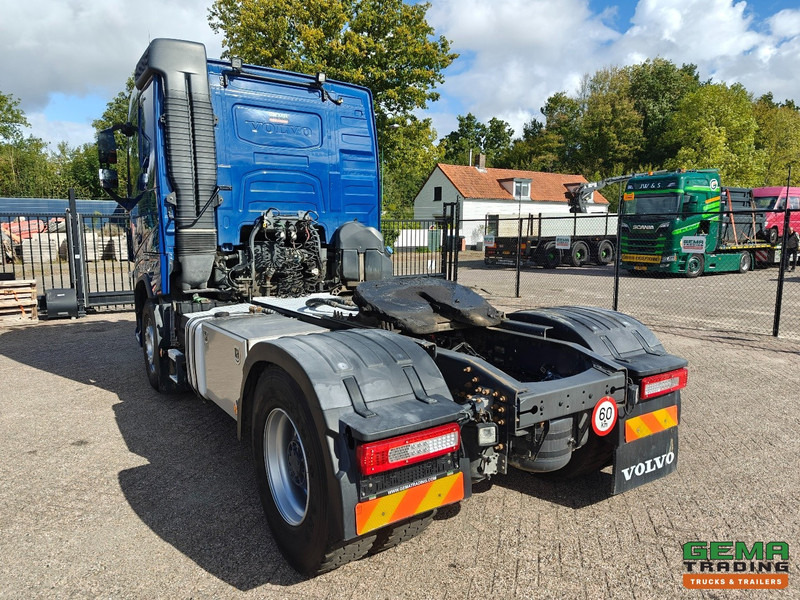 Volvo FH460 4x2 Globetrotter Euro6 - Hydrauliek - Naafreductie - 282.000KM Origineel! - Тягач: фото 4 Volvo FH460 4x2 Globetrotter Euro6 - Hydrauliek - Naafreductie - 282.000KM Origineel! - Тягач: фото 4