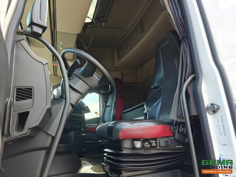 Volvo FH460 4x2 Globetrotter Euro6C - Hydrauliek - WeegSysteem - Navi - SMARTtachoV2 - Тягач: фото 5 Volvo FH460 4x2 Globetrotter Euro6C - Hydrauliek - WeegSysteem - Navi - SMARTtachoV2 - Тягач: фото 5