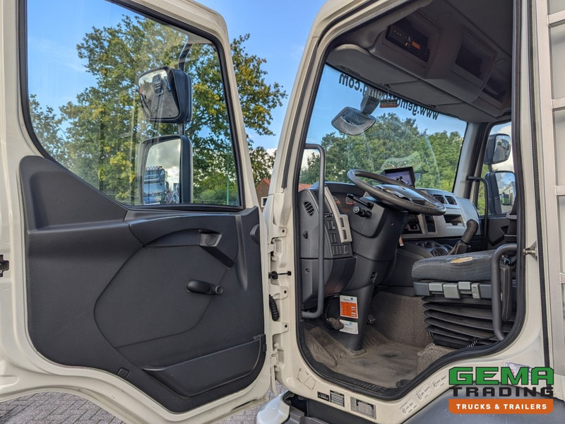 Изотермический грузовик Volvo FL210 4x2 Daycab 18Ton Euro5 Handgeschakeld - Koel-VriesBak 8.38M  - Frigo Block - Laadklep 1500KG: фото 11