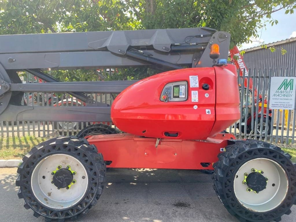 Manitou 200 ATJ - Коленчатый подъемник: фото 3 Manitou 200 ATJ - Коленчатый подъемник: фото 3