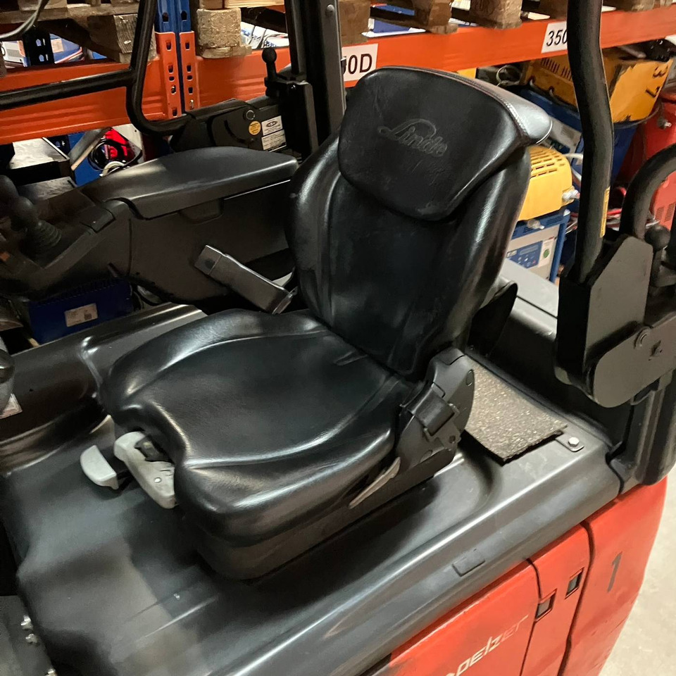 Linde E16 (386-02) EVO - Электропогрузчик: фото 2 Linde E16 (386-02) EVO - Электропогрузчик: фото 2