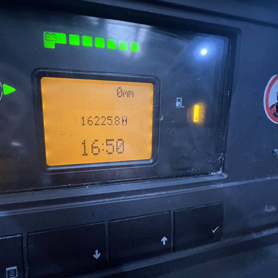 Linde R16 (1120) - Ричтрак: фото 4 Linde R16 (1120) - Ричтрак: фото 4