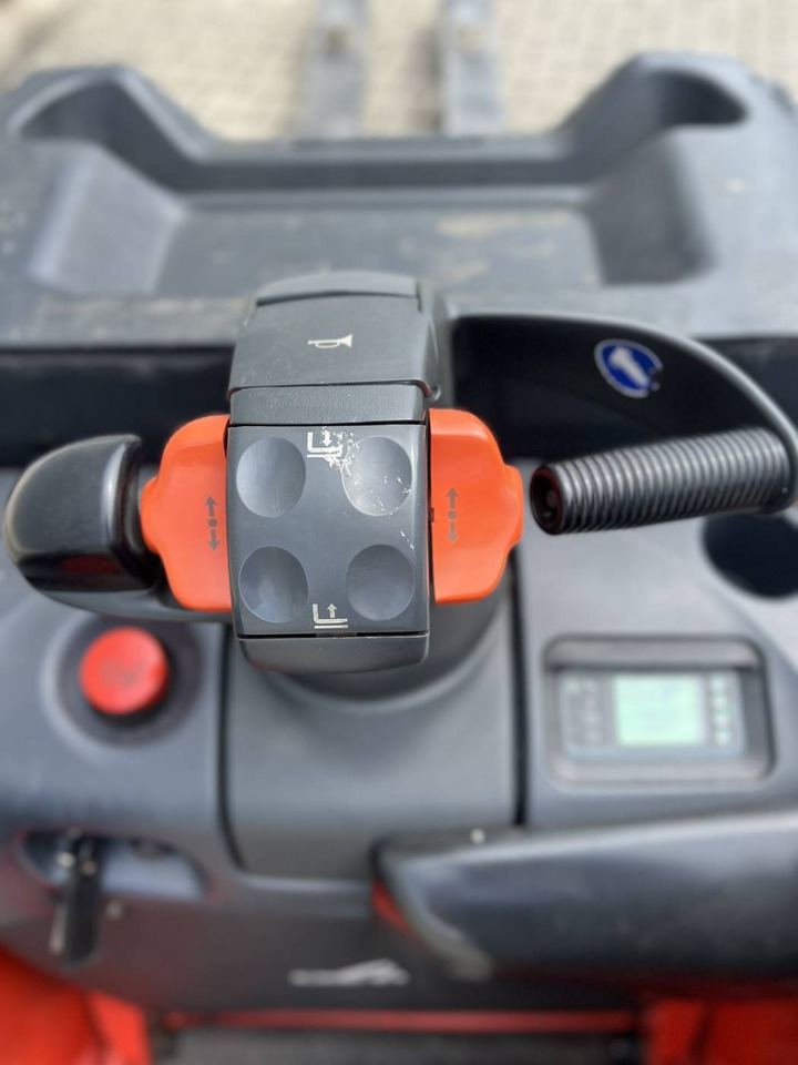 Linde T20SP (131) - Тележка: фото 5 Linde T20SP (131) - Тележка: фото 5