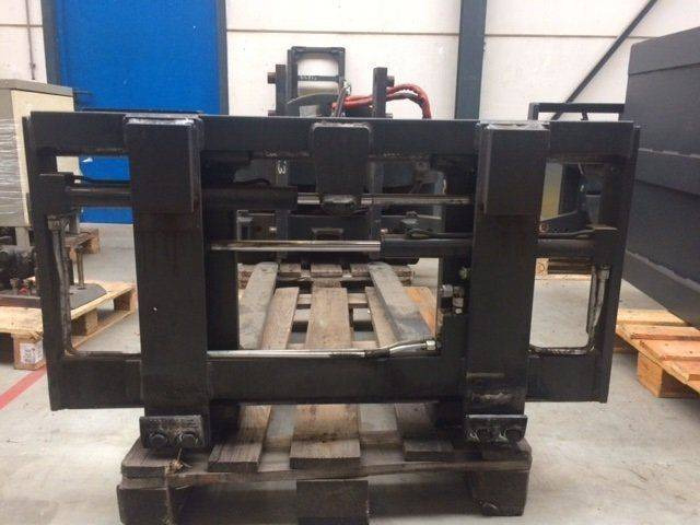 Cascade Fork positioner - Навесное оборудование: фото 2 Cascade Fork positioner - Навесное оборудование: фото 2