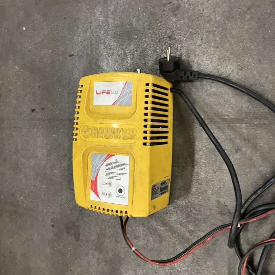 Hawker 24V20A - Запчасти для Погрузочно-разгрузочной техники: фото 2 Hawker 24V20A - Запчасти для Погрузочно-разгрузочной техники: фото 2