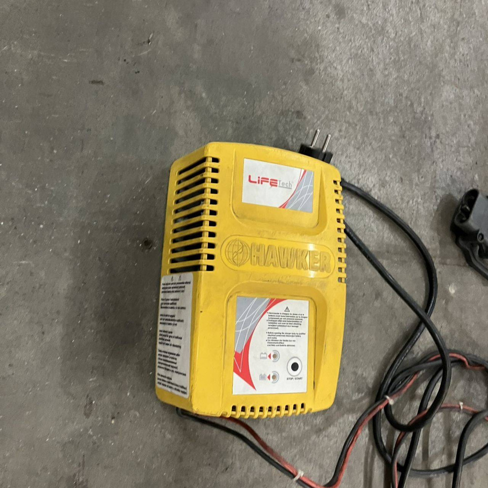 Hawker 24V20A - Запчасти для Погрузочно-разгрузочной техники: фото 3 Hawker 24V20A - Запчасти для Погрузочно-разгрузочной техники: фото 3