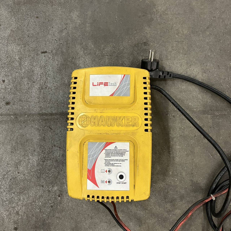 Hawker 24V20A - Запчасти для Погрузочно-разгрузочной техники: фото 1 Hawker 24V20A - Запчасти для Погрузочно-разгрузочной техники: фото 1