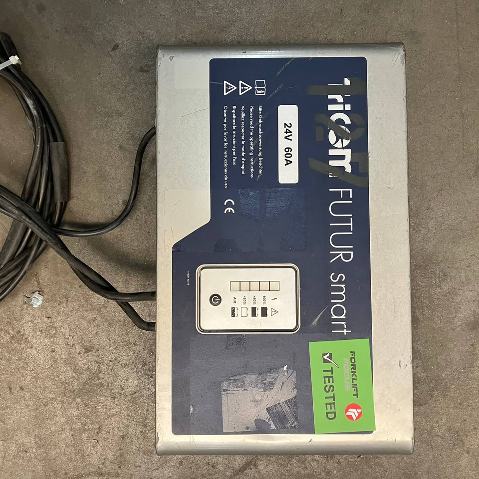 Tricom 24V/60A - Запчасти для Погрузочно-разгрузочной техники: фото 1 Tricom 24V/60A - Запчасти для Погрузочно-разгрузочной техники: фото 1