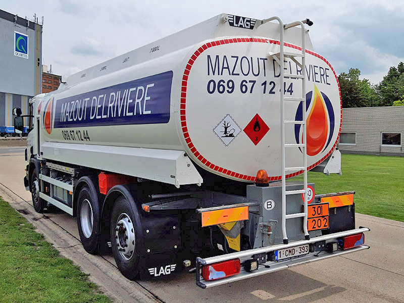 Грузовик-цистерна Scania P320: фото 8