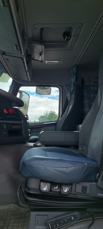 VOLVO FM - Грузовик-цистерна: фото 3 VOLVO FM - Грузовик-цистерна: фото 3