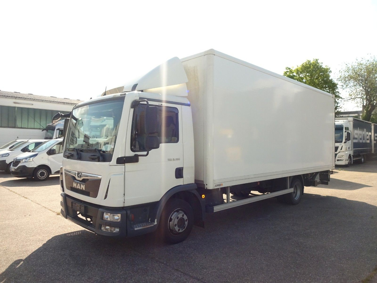 MAN TGL 8.190, LBW, Luft, Tempomat, Standheizung - Фургон с закрытым кузовом: фото 2 MAN TGL 8.190, LBW, Luft, Tempomat, Standheizung - Фургон с закрытым кузовом: фото 2