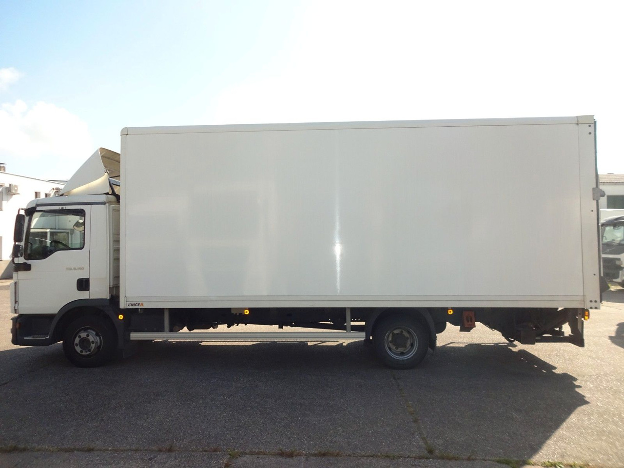 MAN TGL 8.190, LBW, Luft, Tempomat, Standheizung - Фургон с закрытым кузовом: фото 4 MAN TGL 8.190, LBW, Luft, Tempomat, Standheizung - Фургон с закрытым кузовом: фото 4