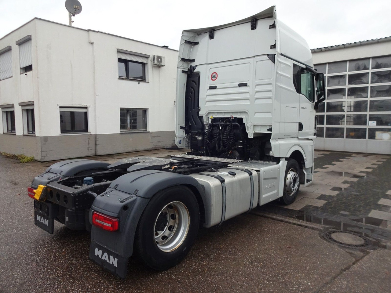 MAN 3 x TGX 18.470, XXL, Intarder, ACC, 2 x Tank - Тягач: фото 5 MAN 3 x TGX 18.470, XXL, Intarder, ACC, 2 x Tank - Тягач: фото 5