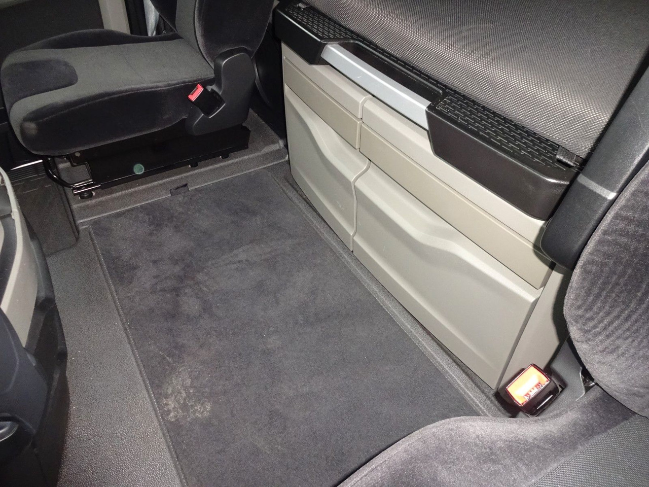 MAN TGX 18.470, XLX, Retarder, ACC, 2 x Tank в лизинг MAN TGX 18.470, XLX, Retarder, ACC, 2 x Tank: фото 16 MAN TGX 18.470, XLX, Retarder, ACC, 2 x Tank в лизинг MAN TGX 18.470, XLX, Retarder, ACC, 2 x Tank: фото 16