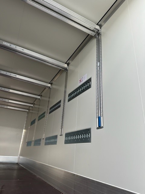 Krone BDF-System 7.450 mm, Portaltüren, FABRIKNEU - Сменный кузов - фургон: фото 4 Krone BDF-System 7.450 mm, Portaltüren, FABRIKNEU - Сменный кузов - фургон: фото 4