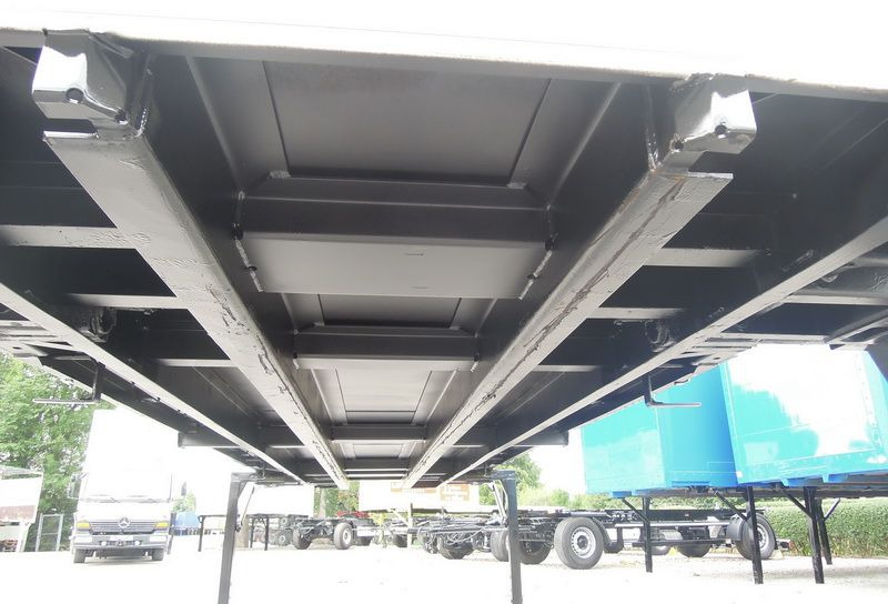 Krone BDF System 7.450 mm lang, Eckhöhe: 2.930 mm,\nLACK + PLANE NEU! - Тентованный кузов: фото 4 Krone BDF System 7.450 mm lang, Eckhöhe: 2.930 mm,\nLACK + PLANE NEU! - Тентованный кузов: фото 4