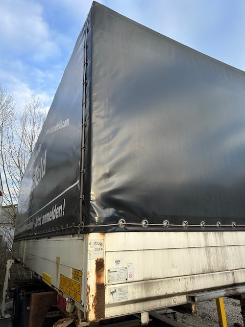 Krone Wechselpritsche BDF-System 7.45m mit Plane und Spriegel, Portaltüren - Тентованный кузов: фото 1 Krone Wechselpritsche BDF-System 7.45m mit Plane und Spriegel, Portaltüren - Тентованный кузов: фото 1