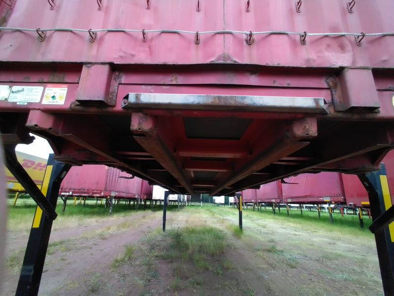 Krone Wechselpritsche mit Bordwänden und Plane, BDF-System, 7.450 mm lang. - Тентованный кузов: фото 1 Krone Wechselpritsche mit Bordwänden und Plane, BDF-System, 7.450 mm lang. - Тентованный кузов: фото 1