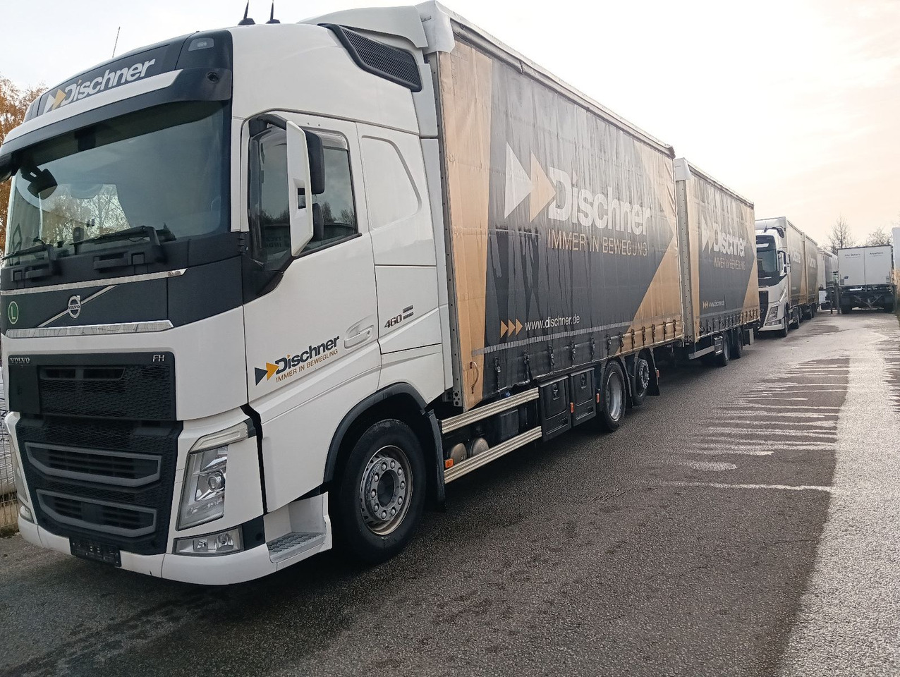 Volvo 2x JUMBO 120m3 FH460 Globe 6x2 SCHMITZ I-PARCool - Тентованный грузовик: фото 1 Volvo 2x JUMBO 120m3 FH460 Globe 6x2 SCHMITZ I-PARCool - Тентованный грузовик: фото 1