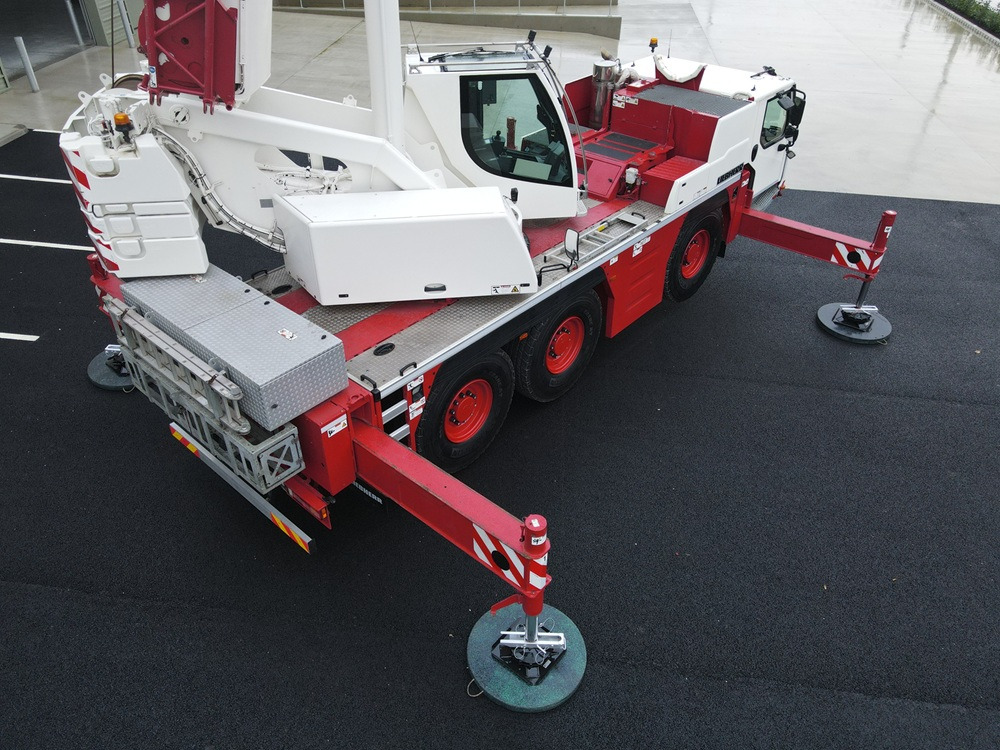 LIEBHERR LTM1060-3.1 - Excellent Condition and Full Remote - Вседорожный кран: фото 4 LIEBHERR LTM1060-3.1 - Excellent Condition and Full Remote - Вседорожный кран: фото 4