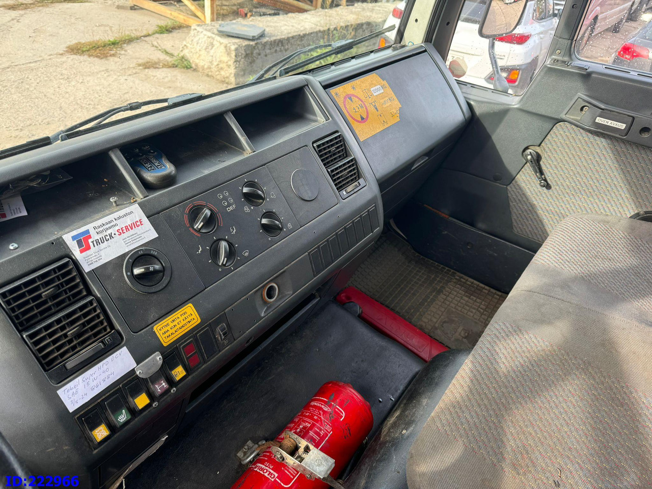 Эвакуатор MAN 12.224: фото 12 Эвакуатор MAN 12.224: фото 12