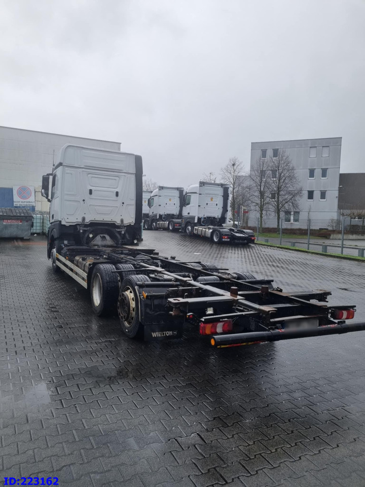 MERCEDES-BENZ Actros 2542 BDF 6x2 Euro6 - Грузовик-шасси: фото 5 MERCEDES-BENZ Actros 2542 BDF 6x2 Euro6 - Грузовик-шасси: фото 5