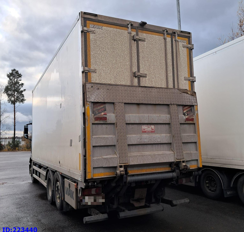 MERCEDES-BENZ Actros 2551 6x2 Euro6 - Рефрижератор: фото 4 MERCEDES-BENZ Actros 2551 6x2 Euro6 - Рефрижератор: фото 4
