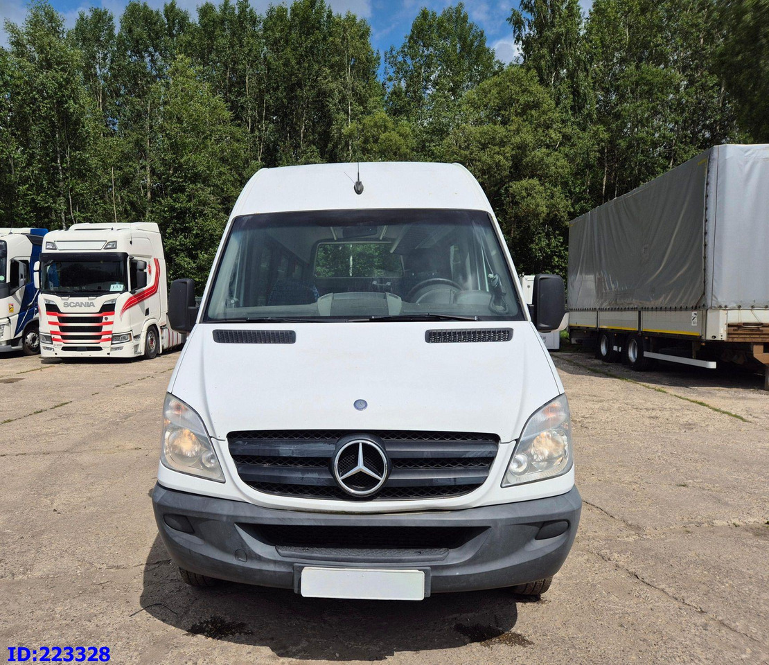 MERCEDES-BENZ Sprinter 516 23Place XXL Euro5 - Туристический автобус: фото 2 MERCEDES-BENZ Sprinter 516 23Place XXL Euro5 - Туристический автобус: фото 2