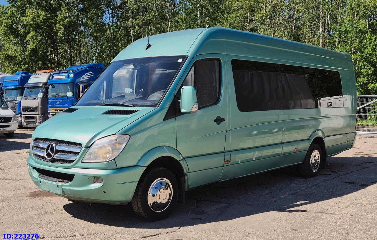 MERCEDES-BENZ Sprinter 516 - VIP - 23 Places - Микроавтобус, Пассажирский фургон: фото 1 MERCEDES-BENZ Sprinter 516 - VIP - 23 Places - Микроавтобус, Пассажирский фургон: фото 1