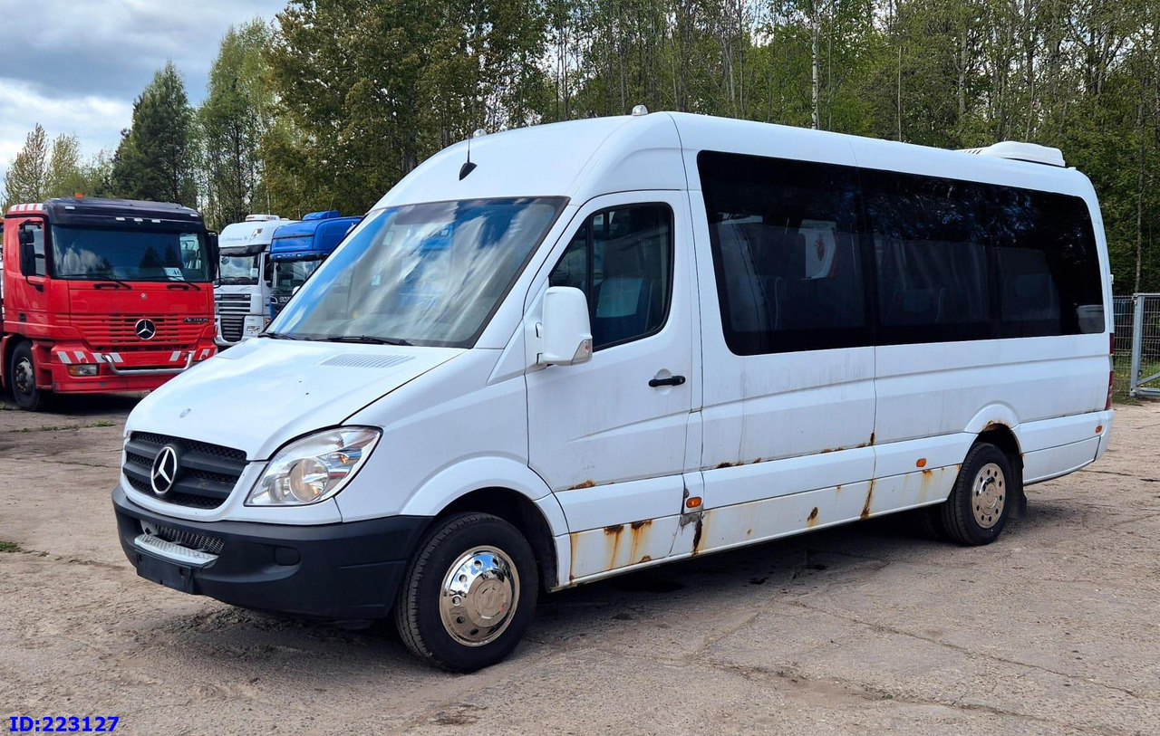 MERCEDES-BENZ Sprinter 518 - VIP -19 Seater - Туристический автобус: фото 4 MERCEDES-BENZ Sprinter 518 - VIP -19 Seater - Туристический автобус: фото 4