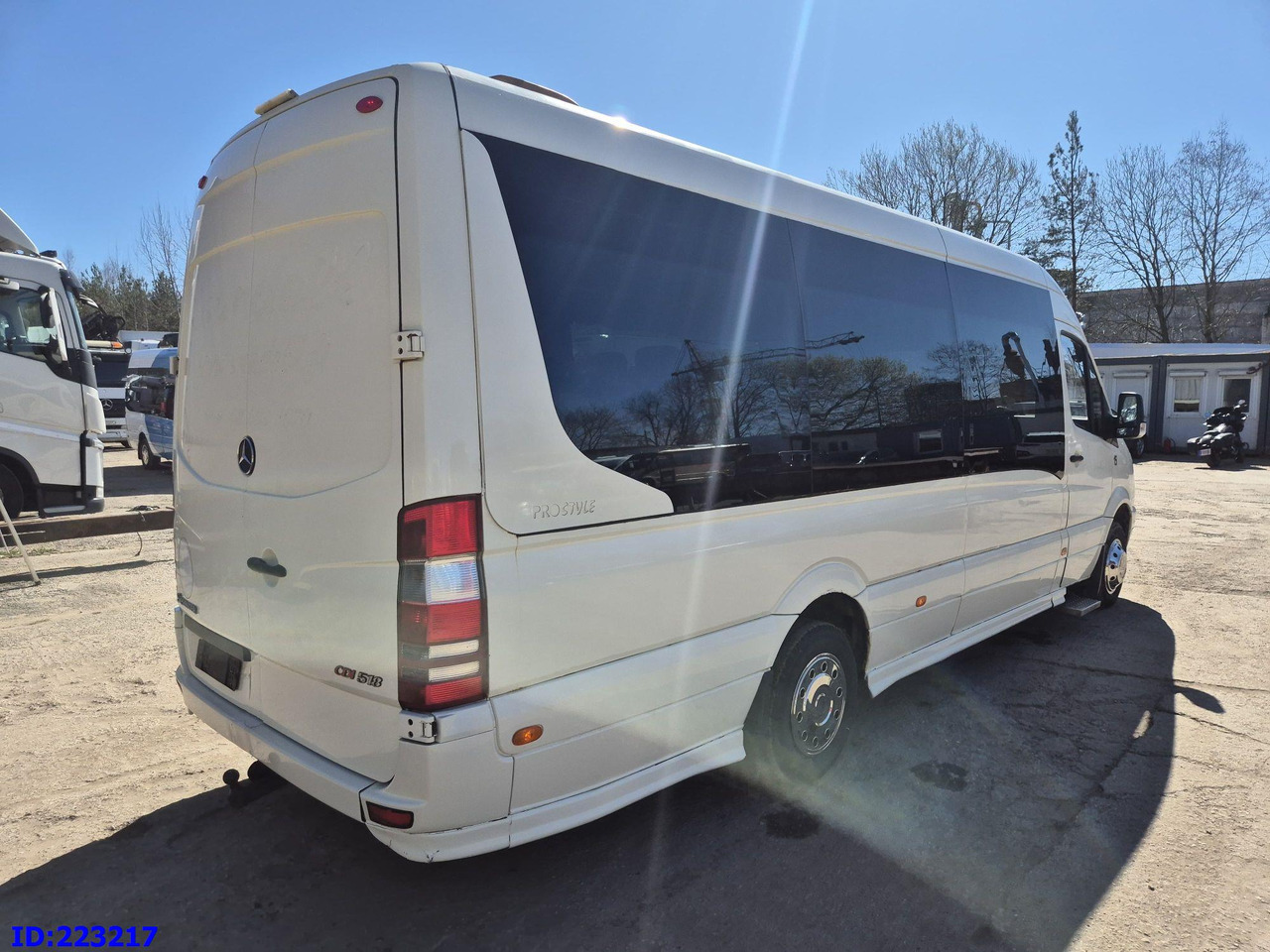 MERCEDES-BENZ Sprinter 518 VIP Prostyle 17-Place (Motor defekt) - Туристический автобус: фото 4 MERCEDES-BENZ Sprinter 518 VIP Prostyle 17-Place (Motor defekt) - Туристический автобус: фото 4