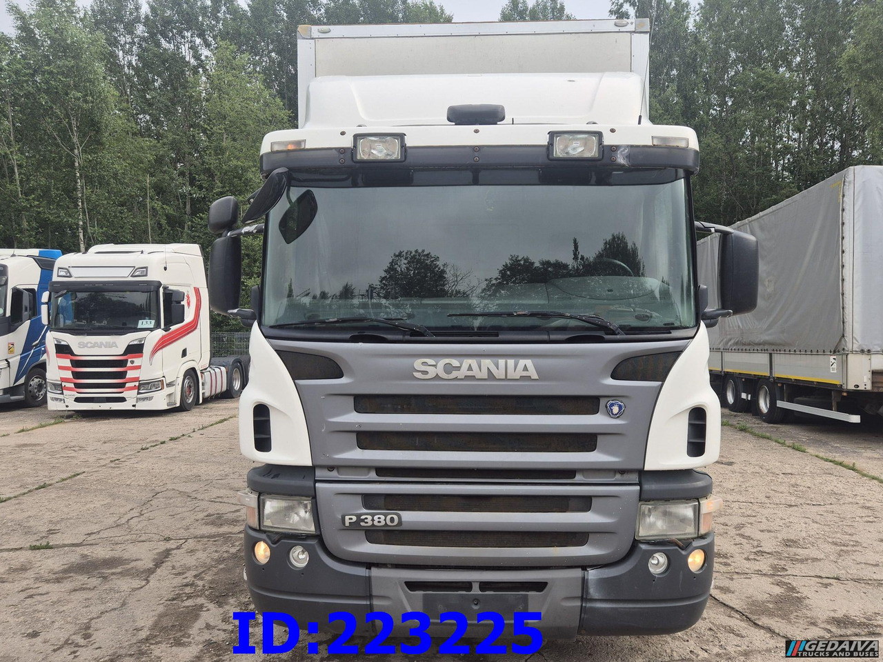 SCANIA P380 6x2 Open side box - Грузовик с закрытым кузовом: фото 2 SCANIA P380 6x2 Open side box - Грузовик с закрытым кузовом: фото 2