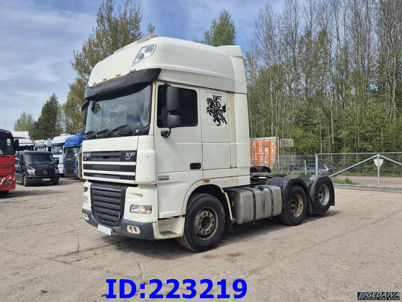 DAF XF 105.460 6X2 (10 tyre) Retarder Euro5 - Тягач: фото 1 DAF XF 105.460 6X2 (10 tyre) Retarder Euro5 - Тягач: фото 1
