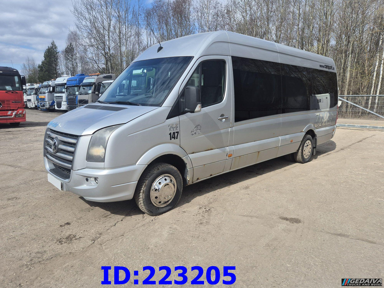 VOLKSWAGEN Crafter VIP - 17-seats - Euro5 - Туристический автобус: фото 1 VOLKSWAGEN Crafter VIP - 17-seats - Euro5 - Туристический автобус: фото 1