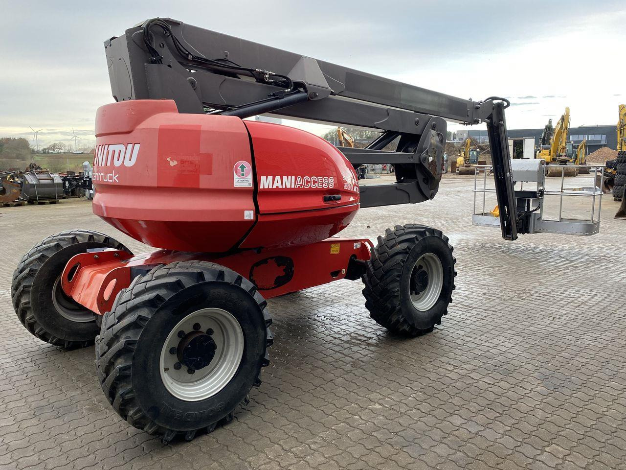 Manitou 200ATJ RC - Коленчатый подъемник: фото 4 Manitou 200ATJ RC - Коленчатый подъемник: фото 4