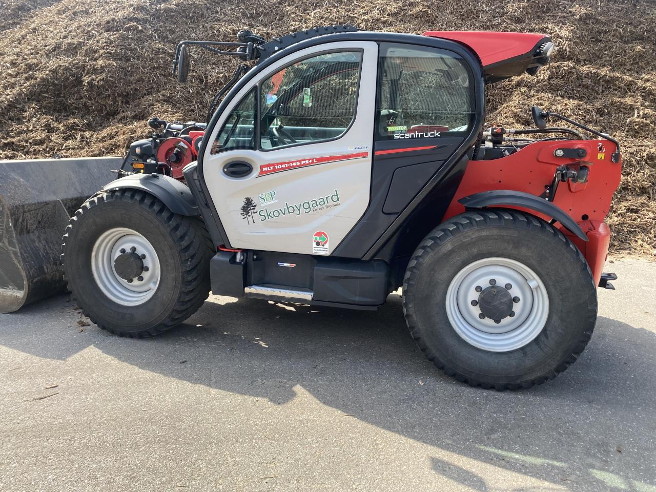 Manitou MLT1041-145PS+ L ELITE ST5 - Телескопический погрузчик: фото 3 Manitou MLT1041-145PS+ L ELITE ST5 - Телескопический погрузчик: фото 3
