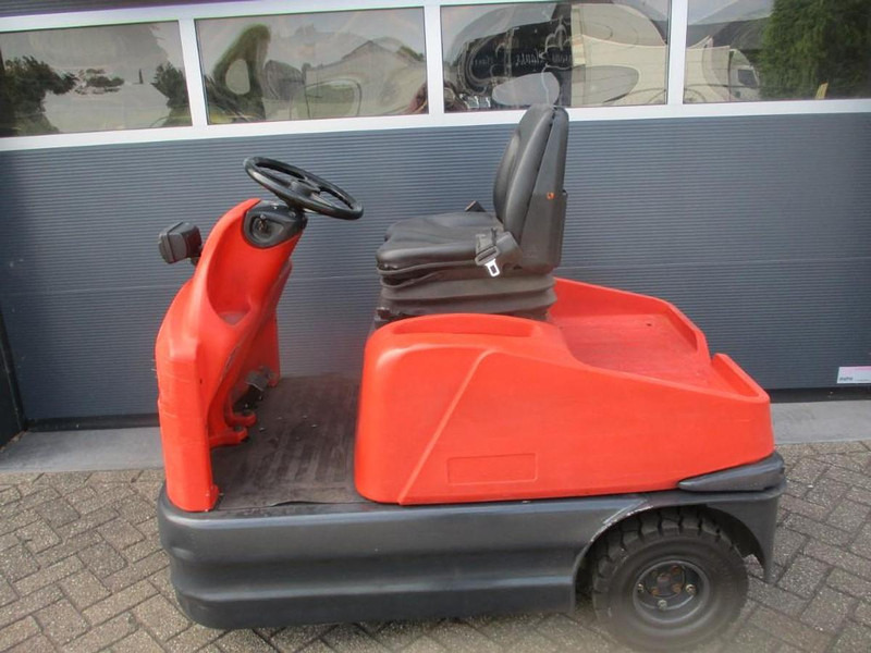Linde P 60 - Складской тягач: фото 1 Linde P 60 - Складской тягач: фото 1